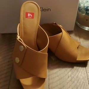 Calvin Klein Joelle Glazed Tumb